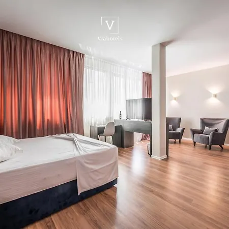 Vh Eurostar Congress & 4* Tiran