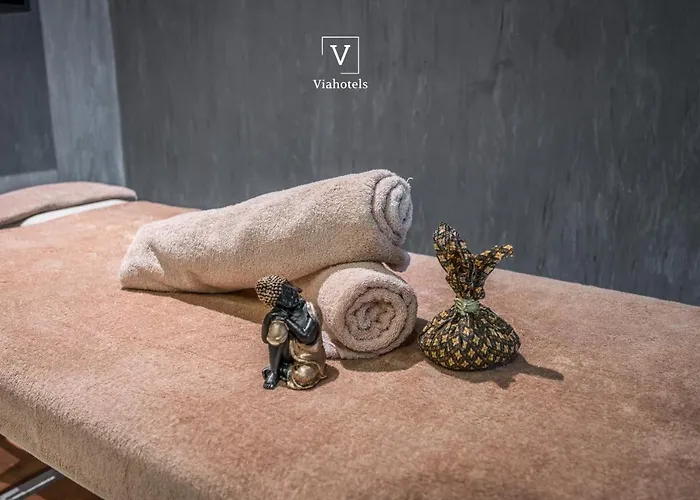 Vh Eurostar Congress & 4* 티라나