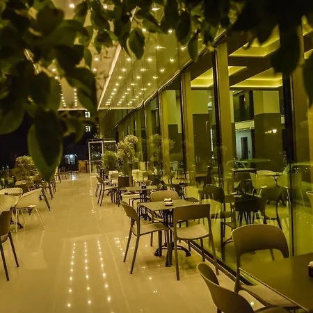 Vh Eurostar Congress & Hotel 4*